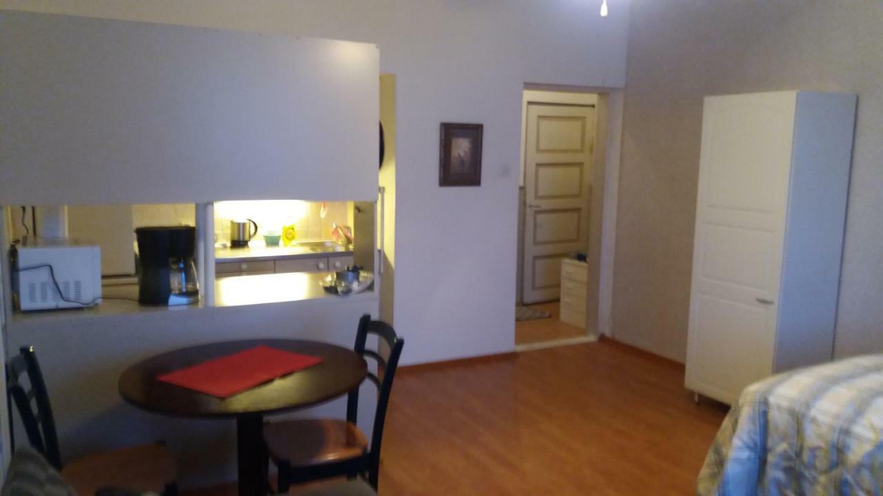 Cosy Studio Apartment Vaasa Buitenkant foto